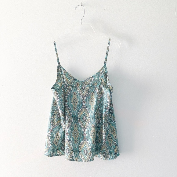 🦋 HOLLISTER Printed Blue Green Tank Top Cami Size XS Boho - Picture 2 of 4